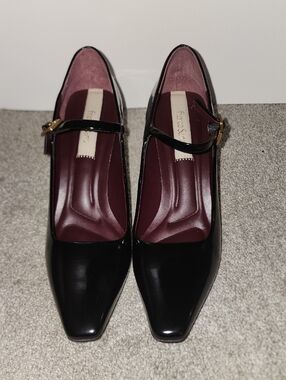Franco Sarto Black Patent Mary Jane Pumps with Gold Buckle